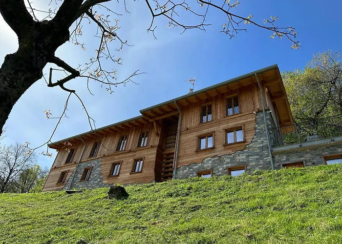 - Treeb Tivano * Bellagio